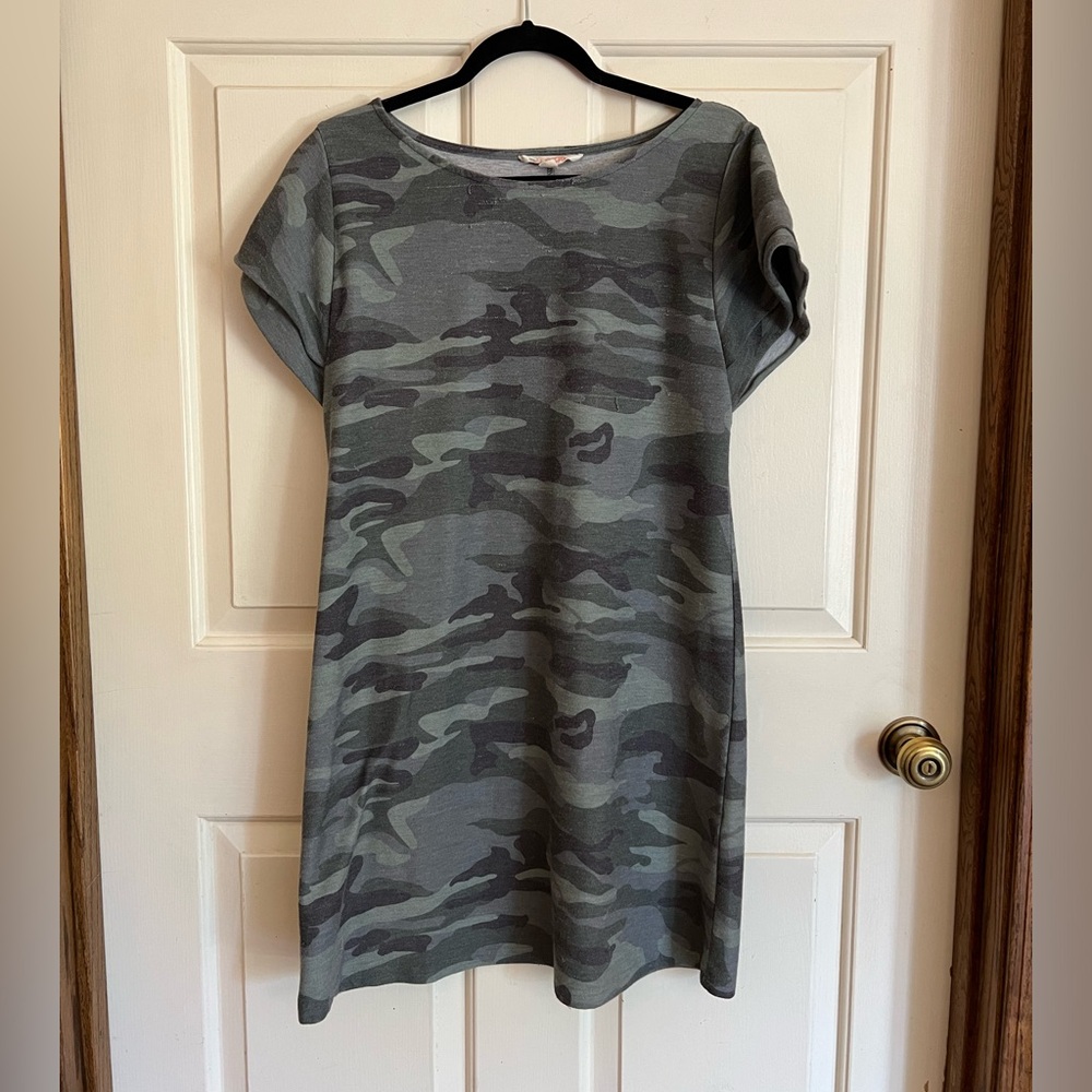 Mazik Camo T-Shirt Dress Women's Medium Flutter Sleeve